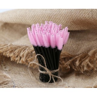 LOT DE 50 BROSSES A CILS