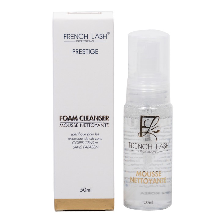 mousse nettoyante sans corps gras  pour les extension de cils